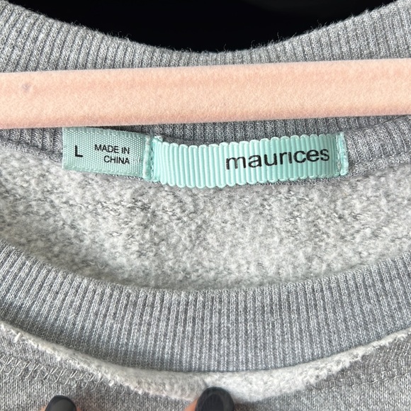 Maurices Crewneck - Picture 3 of 5